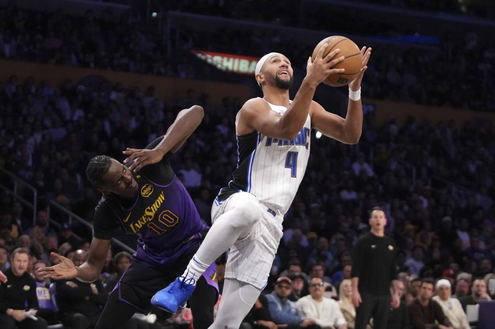 赛中往往依 赛中往往依